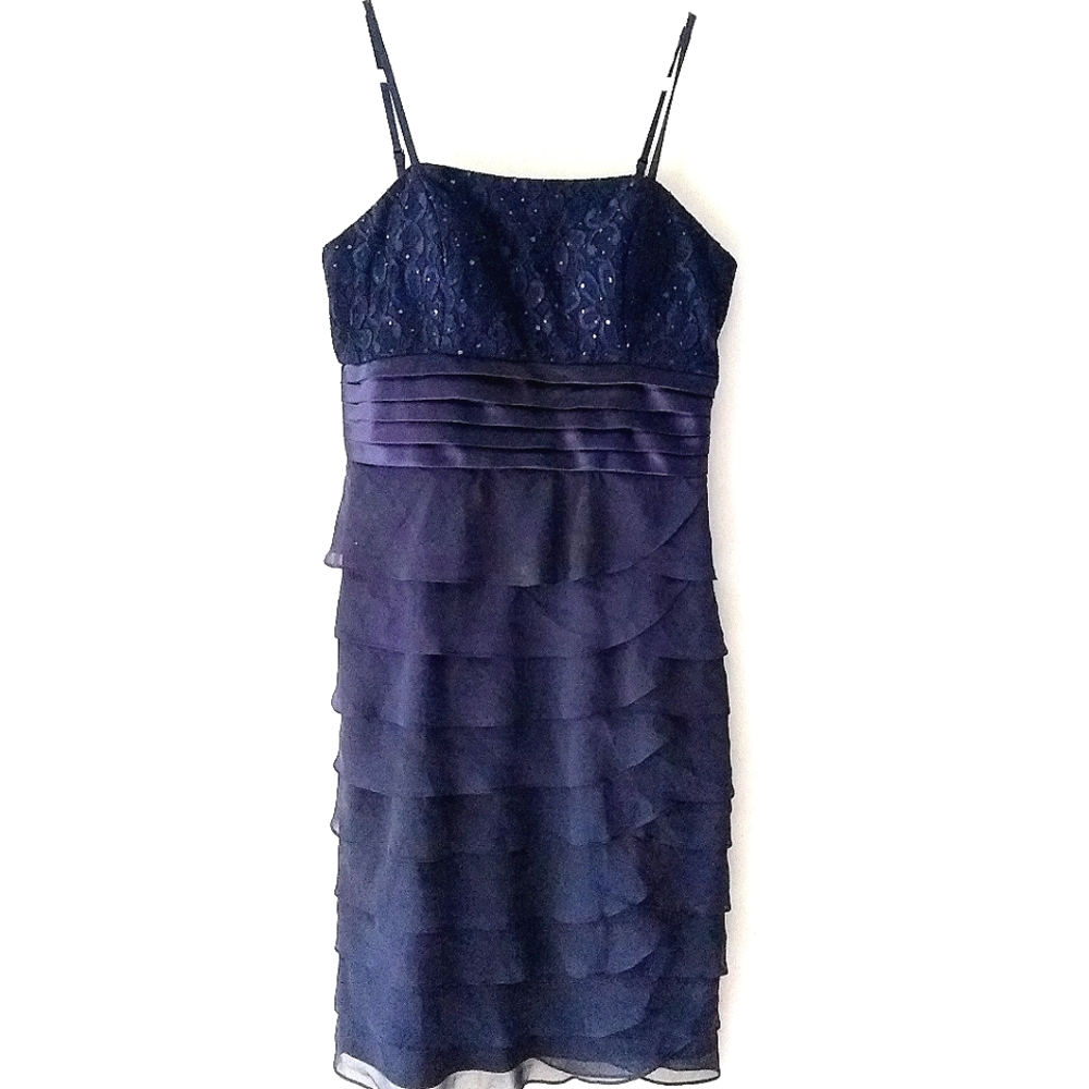 Jessica Howard Spaghetti Strap Blue Lace Gown, Mesh Layers, Metallic Beading, 8
